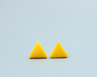 Mustard triangle studs, yellow triangle studs, mustard yellow earrings , triangle studs, mustard studs, geometric earrings, yellow earrings