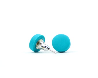 Turquoise oorbellen, minimalistische oorbellen, ronde turquoise studs, matte turquoise studs, minimalistische studs, turquoise studs, alledaagse oorbellen