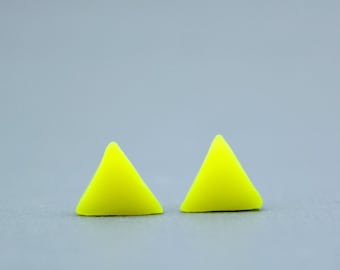 Neon yellow triangle studs, Neon yellow earrings, Neon Yellow studs, Geometric yellow earrings, Triangle studs, fluorescent yellow earrings