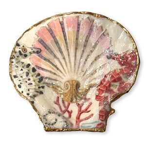 Shell Ring Dish for Jewelry etc. - Sea Horses & Coral  3.75&quot; X 3.5&quot;