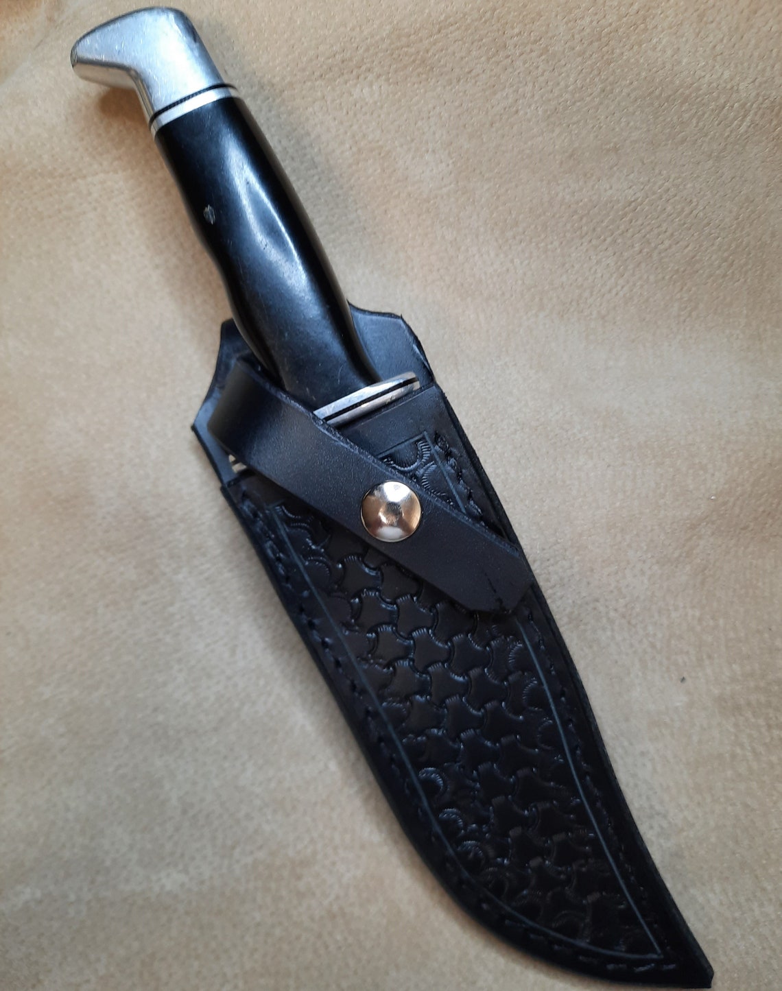 Custom Black Leather Knife Sheath that fits a Buck 119 Knife. Etsy