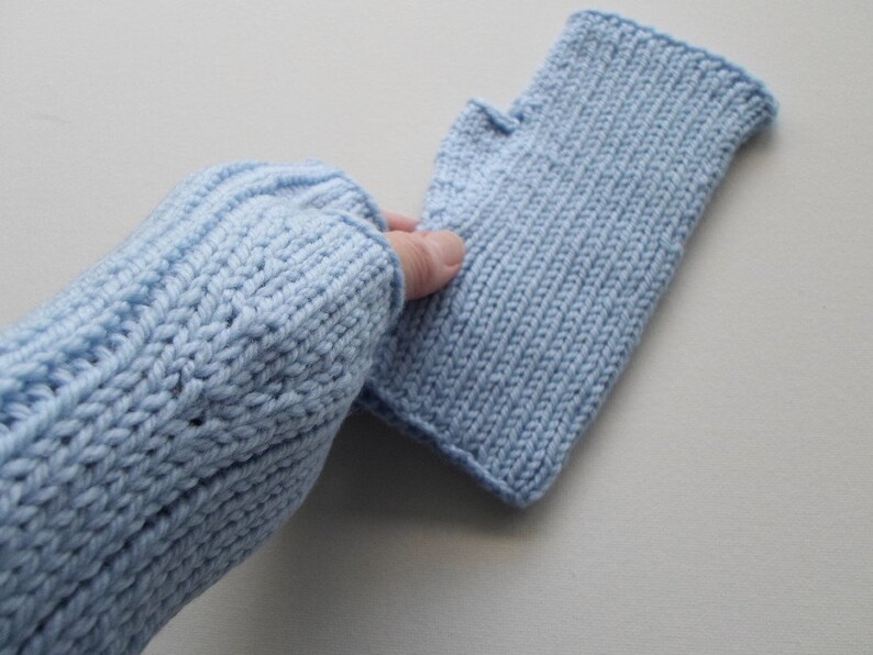 Womens Pale Blue Texting Mitts in Adult Size image 0
