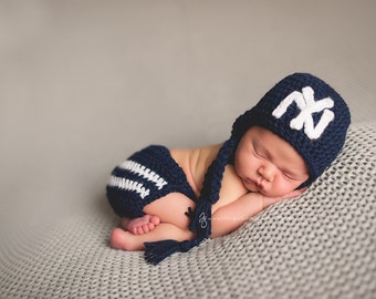 NY Yankees Hat and Diaper Cover Outfit - Newborn baby toddler child iron-on patch New York Yankees infant stocking hat photo prop baseball