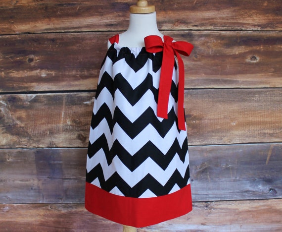 open lace back dress Black Garnet Red Chevron Pattern Print Shift Mini Dress D2780