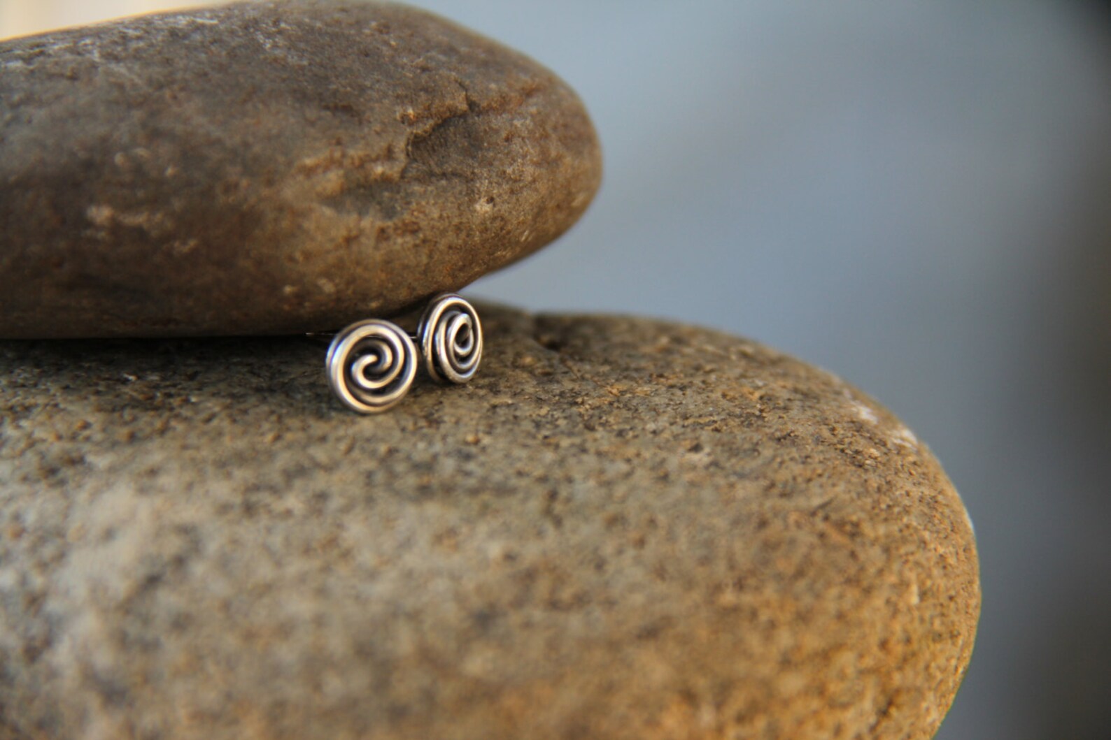 Rose Bud Knot Minimalist Sterling Silver or Copper Stud Etsy