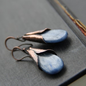 Kyanite and antique copper metal work dangle earrings "Winter blossom", teardrop, hammered, blue, rustic earrings, boho,