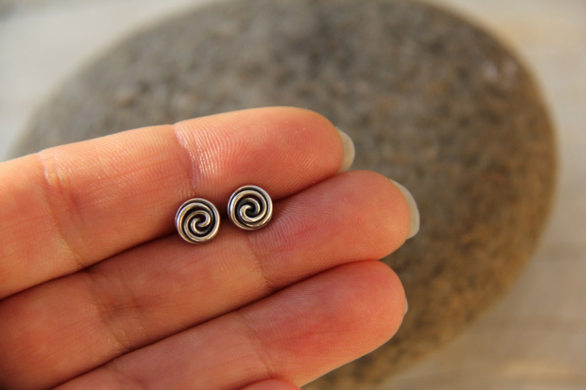 Rose Bud Knot Minimalist Sterling Silver or Copper Stud Etsy