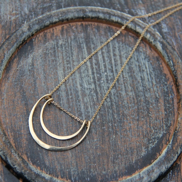 Gold tone modern necklace,gold or sterling silver minimalist necklace, geometric necklace, crescent hammered necklace, gold plated chain