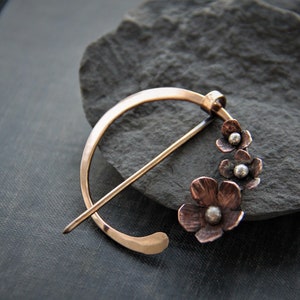 Floral Mixed metal fibula brooch, shawl pin, scarf pin, round bronze, copper and sterling silver pin, handmade, minimalist, gold tone
