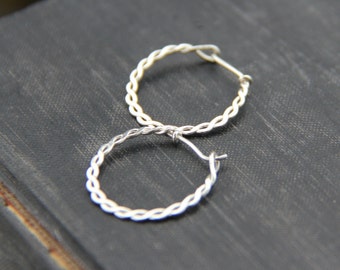 Small twisted sterling silver hoop earrings, braided hoops, hammered, sliver 925 earrings, round earrings, oxidized, everyday, minimal