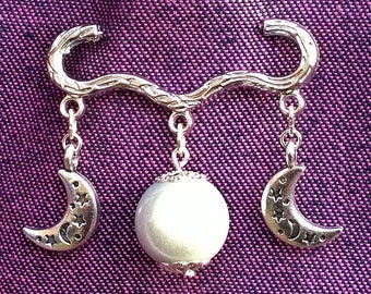 Triple Goddess Moon Phase Kilt Pin Brooch or Bag / Rucksack Dangle