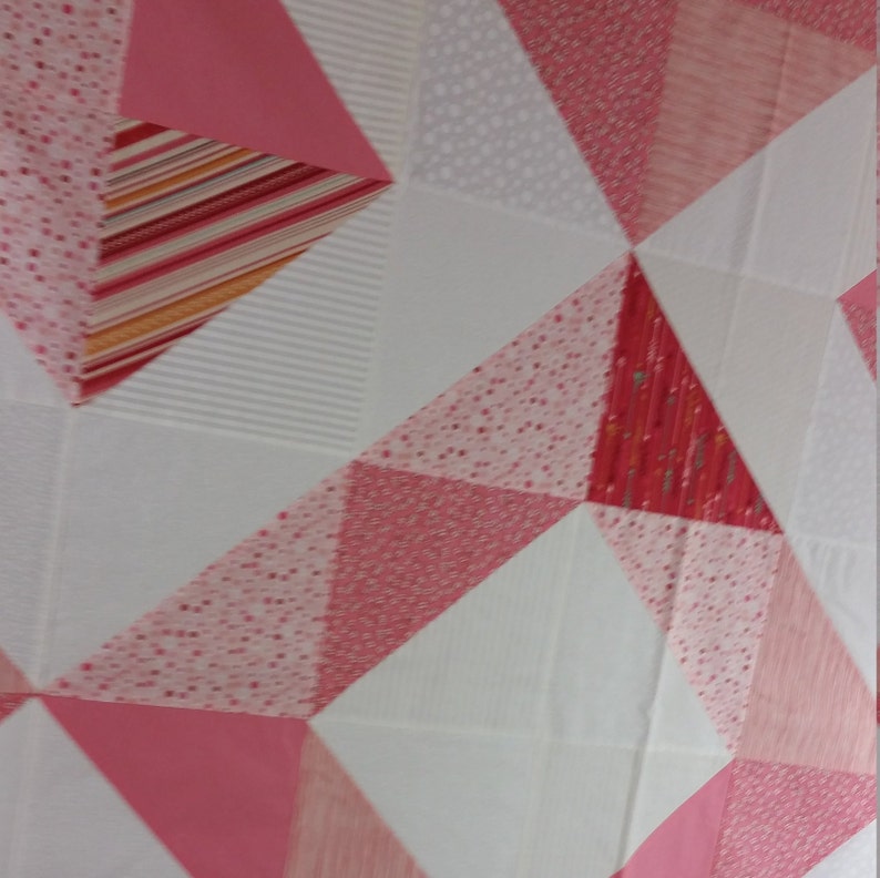 Unfinished quilt top Modern queen quilt Diamond pattern Queen quilt blanket, Pink and white Quilt kit Ready to quilt image 8