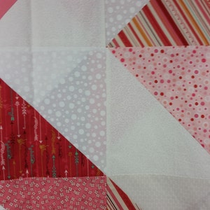 Unfinished quilt top Modern queen quilt Diamond pattern Queen quilt blanket, Pink and white Quilt kit Ready to quilt image 4