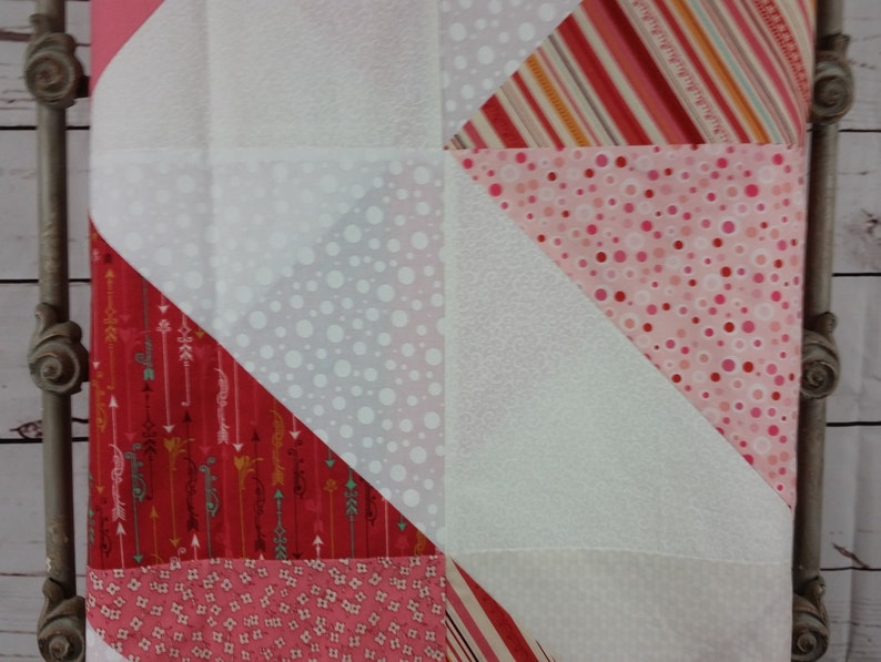Unfinished quilt top Modern queen quilt Diamond pattern Queen quilt blanket, Pink and white Quilt kit Ready to quilt image 4