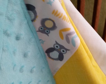 Baby blanket, Gender neutral, Handmade modern baby quilt, Nursery, Shower gift, Yellow gray white, Owls, Chevron, Minky