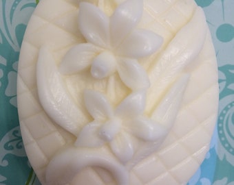 Floral Goat Milk Soap with tea tree, eucalyptus and lavender