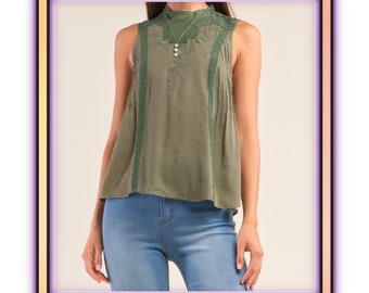 Beautiful green lace shirt blouse, S,M,L- Brand New!