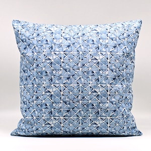 Navy Blue White Throw Pillow Cover, Blue Pillow, Blue White Pillow Cover, Designer Pillow, Navy White Pillow, Blue Cushion Cover, Zipper