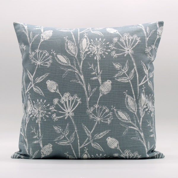 Photo inspiration: Fresh Look at Blue Gray Pillow