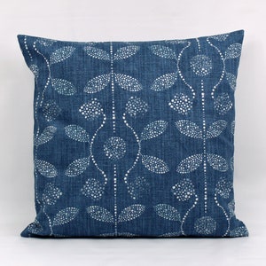 Navy Denim Blue Throw Pillow Cover, Navy Blue Floral Pillow Cover, Navy Pillow Cover, Navy Couch Pillow, Navy Cushion Cover, Zipper