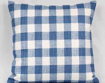 Cuscino blu della fattoria, copertura del cuscino scozzese di bufalo blu, controllo di bufalo blu, cuscino di tiro bianco blu, cuscino a quadretti, quadrato da 1,5 pollici, cerniera