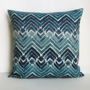 Teal Pillow Cover, Teal Blue Pillow, Turquoise Pillow, Blue Throw Pillow Cover, Teal Couch Pillow, Accent Pillow, Geometric Navy Aqua Zipper