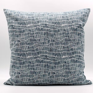 Navy Blue Throw Pillow Cover, Navy White Pillow, Navy Decor, Navy Designer Pillow, Couch Pillow, Cushion Cover, Toss Pillow, Bed, Zipper