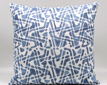 Blått örngott, Marinblå heminredning, Blåvitt örngott, Designerkudde, Blå accent, Marinblå kudde, Akvarell, Dragkedja