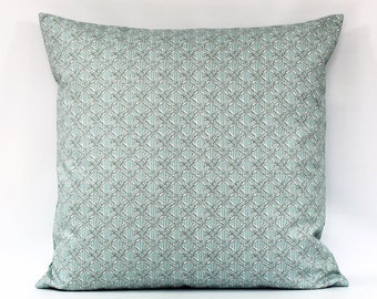 Aqua Throw Pillow Cover, Seafoam Pillow, Seaglass Pillow, Lattice Pillow, Spa Blue, Spa Green, Beach Decor, Lumbar, Coastal Pillow, Zipper