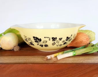 Pyrex Gooseberry Mixing Bowl, Replacement 4 Quart Black on Yellow 444