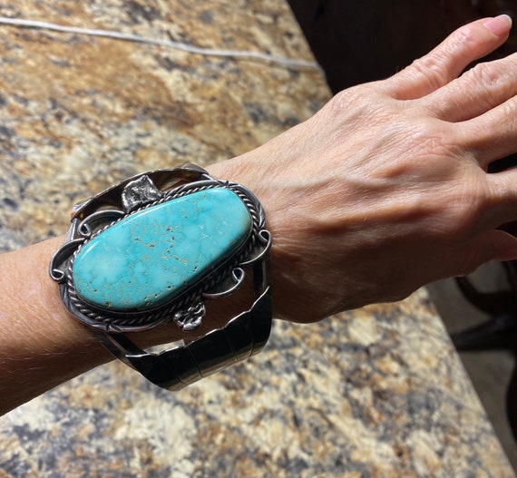 Museum Vintage Native American Jewelry Navajo Dry Creek Turquoise Sterling Silver Bracelet Museum Vintage Native American Jewelry Navajo Dry Creek Turquoise Sterling Silver Bracelet