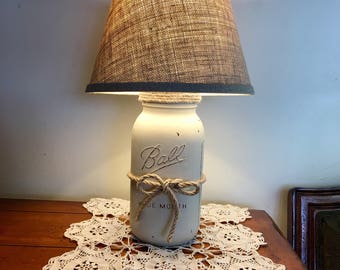 Fillable mason jar best sale lamp