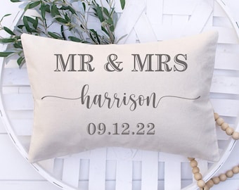 mr and mrs gift, Engagement gift for bride to be, Wedding gift, gift for bride, Wedding Gifts for Couple, Personalized Wedding Gift