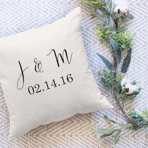 Couples initials pillows, Monogrammed Gift, Linen Pillow Cover, Personalized Wedding Gift, PILLOW Cover with Couples Name & Established Date