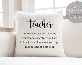 Personalized Linen Teacher Pillow: Appreciation Gift