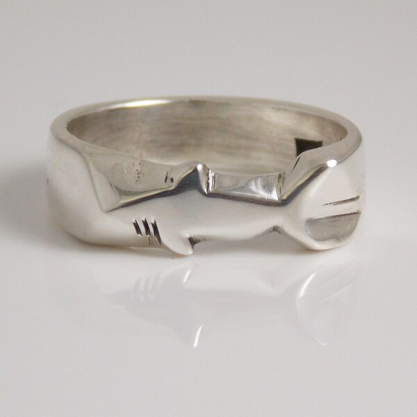 Hand Carved Shark Ring in Sterling Silver 925 (Made To Order )