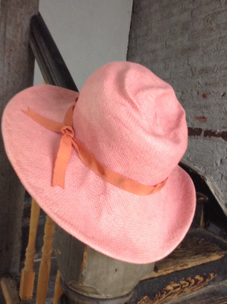Pink squashable sunhat