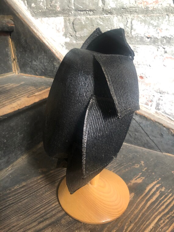 Black straw Edwardian suffragette hat c. 1905 Gem