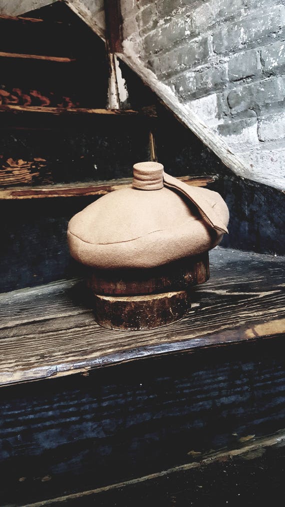 1950s Tan Colored Wool Beret