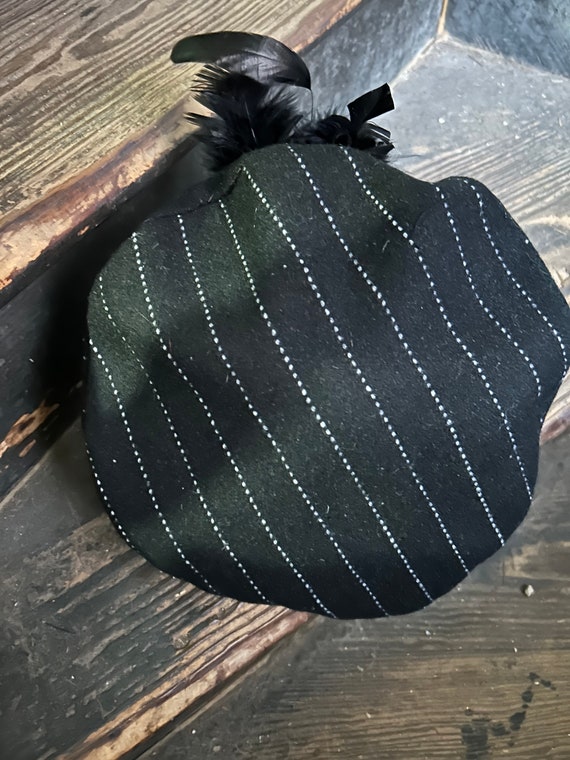Black wool beret sample - image 4