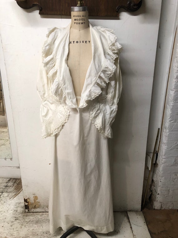 Victorian Nightgown cosplay collector