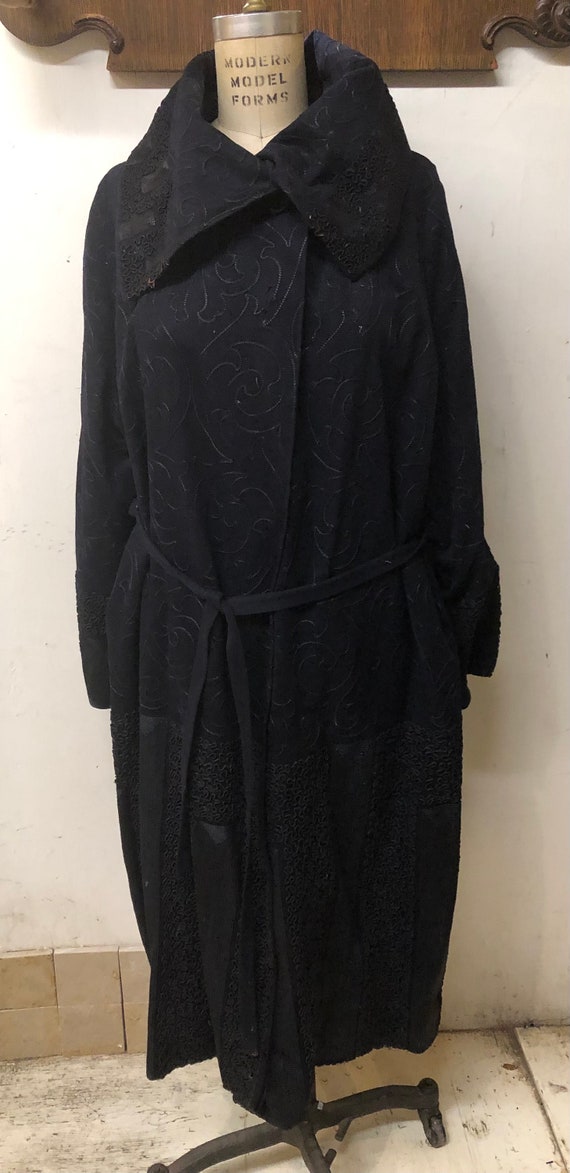 1910-1920 Edwardian wool embroidered coat for stud