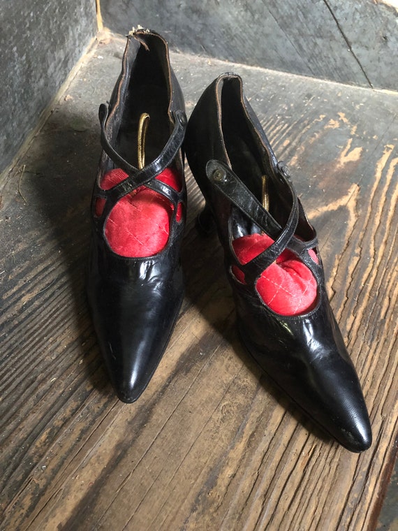 Edwardian shoes black leather -props - image 6