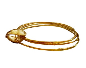Contemporary bangle bracelet|Convertible jewelry can be worn as a necklace too|Modern jewelry