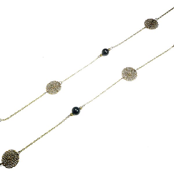 Sautoir perles noires et rosace, collier longue chaine, bronze vintage rétro, cadeau de Noel