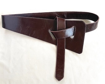 Leather knot belt