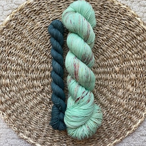 Tree Canopy | Hand Dyed Yarn | Sock Set | Full Skein | 100 g | Mini Skein | 20 g | Fingering Weight