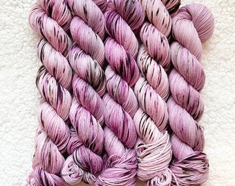 Hand Dyed Yarn | WONDER | Full Skein | Approx 100 g