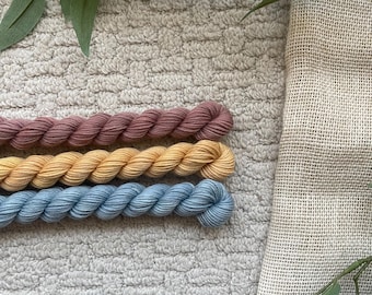 Hilo teñido a mano / Mini juegos de madejas / Aprox. 20 g