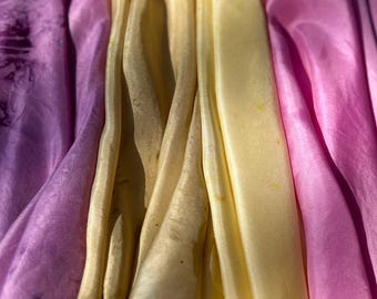 Naturfärgad siden scrunchie och bandana set – botaniska växtfärger, begränsad upplaga